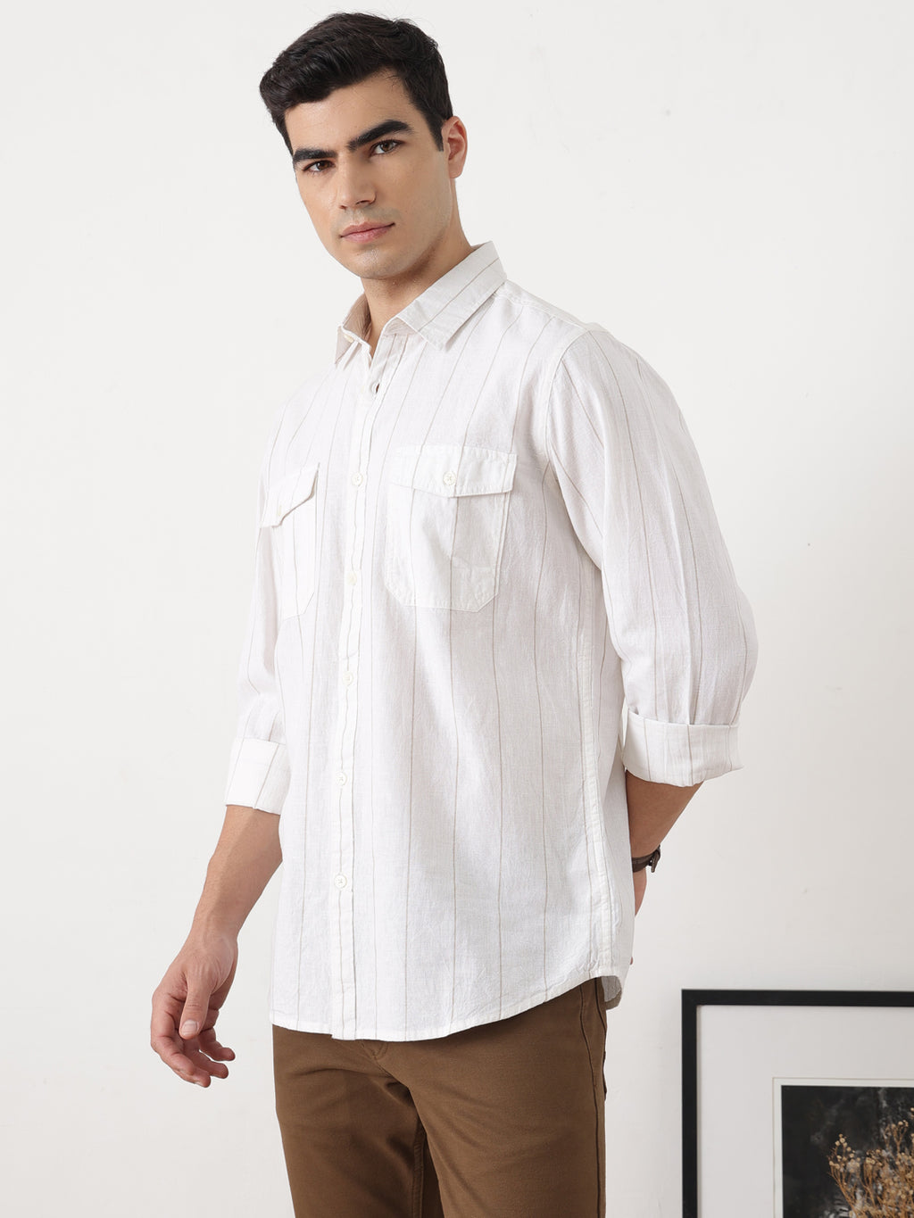 Natural Regular Fit Long Sleeves Spread Collar Vertical Stripes Cotton Linen Casual Shirt For Men