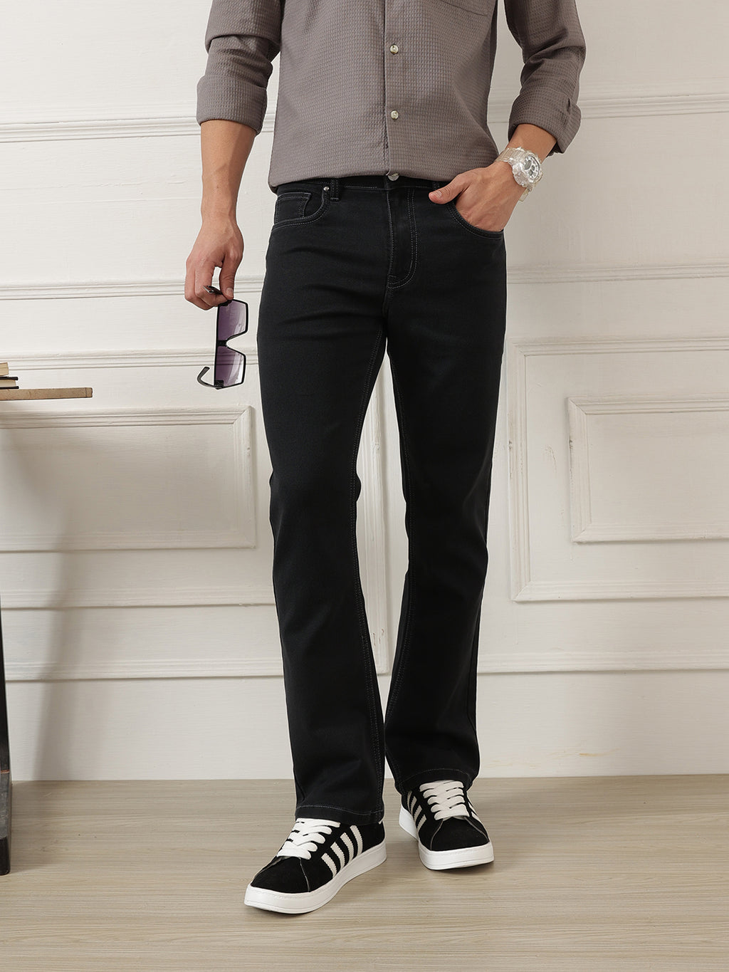 Black Smart Bootcut Fit Mid-Rise No Faded Clean Look Stretchable Jeans For Men