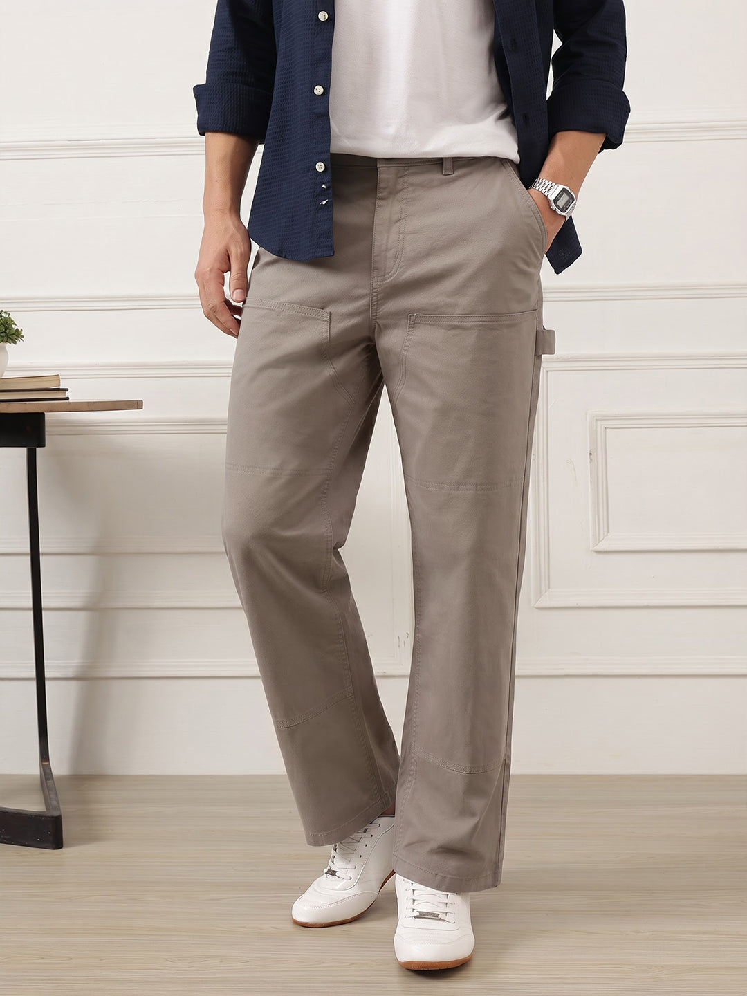 Grey Smart Easy Wash Regular Fit Mid-Rise Solid Woven Carpenter Trouser For Men