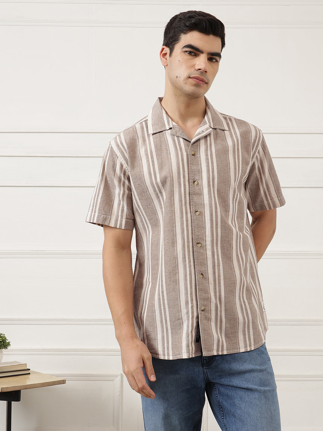 Brown Oversized Fit Vertical Stripes Cuban Collar Cotton Linen Casual Shirt For Men