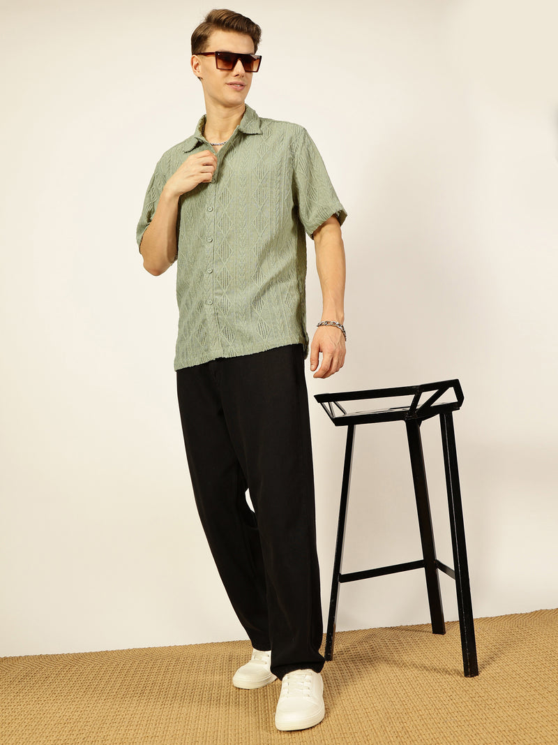Thomas Scott Men Green Premium Oversized Short Sleeves Spread Collar Textured Casual Shirts