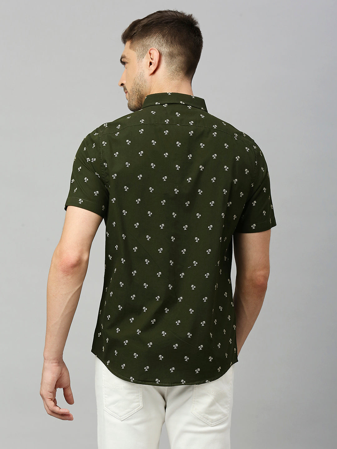 Thomas Scott Men Dark Green Classic Short Sleeves Slim Fit Spread Collar Conversational Printed Cotton Casual Shirt