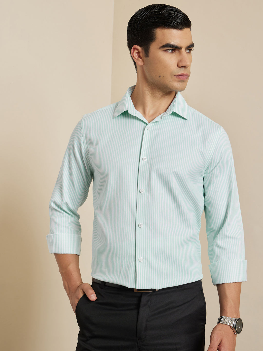 Thomas Scott Men Smart Green Regular Fit Long Sleeves Semi Cutaway Collar Pinstripes Formal Shirt