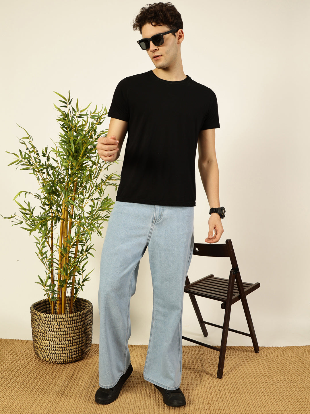 Blue Classic Bootcut Fit Clean Look Non Stretchable Jeans For Men