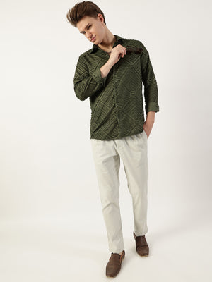 Thomas Scott Men Green Premium Long Sleeves Slim Fit Spread Collar Textured Casual Shirt