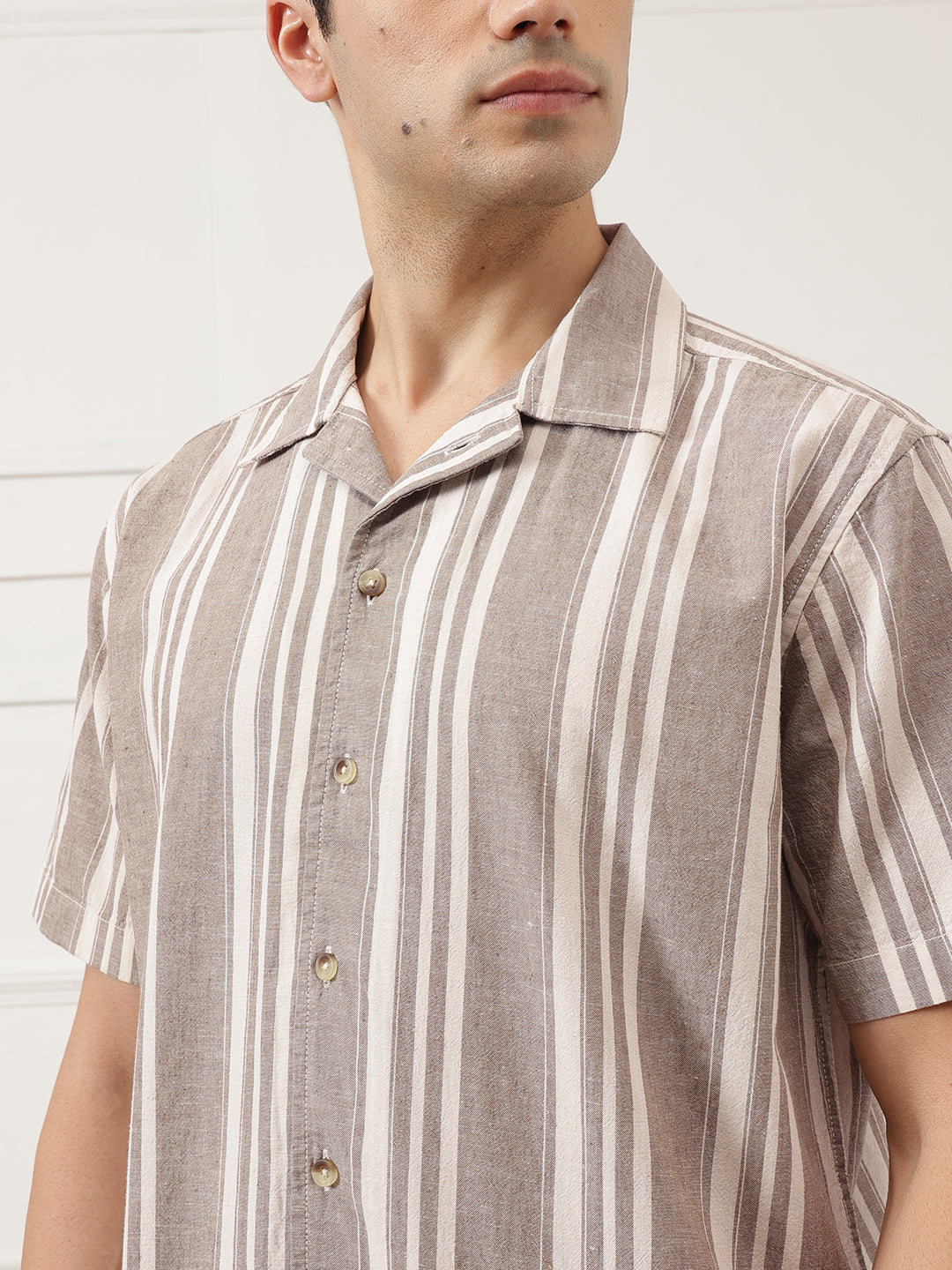 Brown Oversized Fit Vertical Stripes Cuban Collar Cotton Linen Casual Shirt For Men