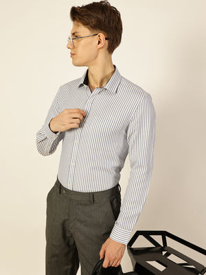 Thomas Scott Men Smart Opaque Striped Formal Shirt