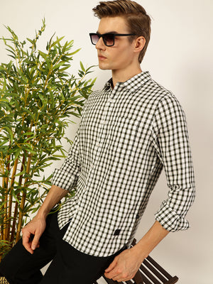 Thomas Scott Men Smart Spread Collar Micro Checked Cotton Slim Fit Casual Shirt