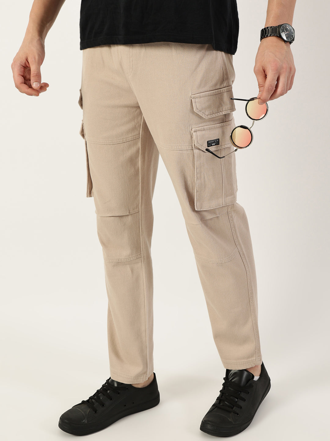 Thomas Scott Men Cream Relaxed Straight Fit Cargos Trousers