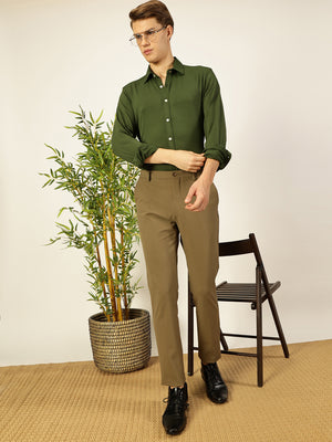 Bottle Green Slim Fit Long Sleeves Spread Collar Knit Casual Shirt