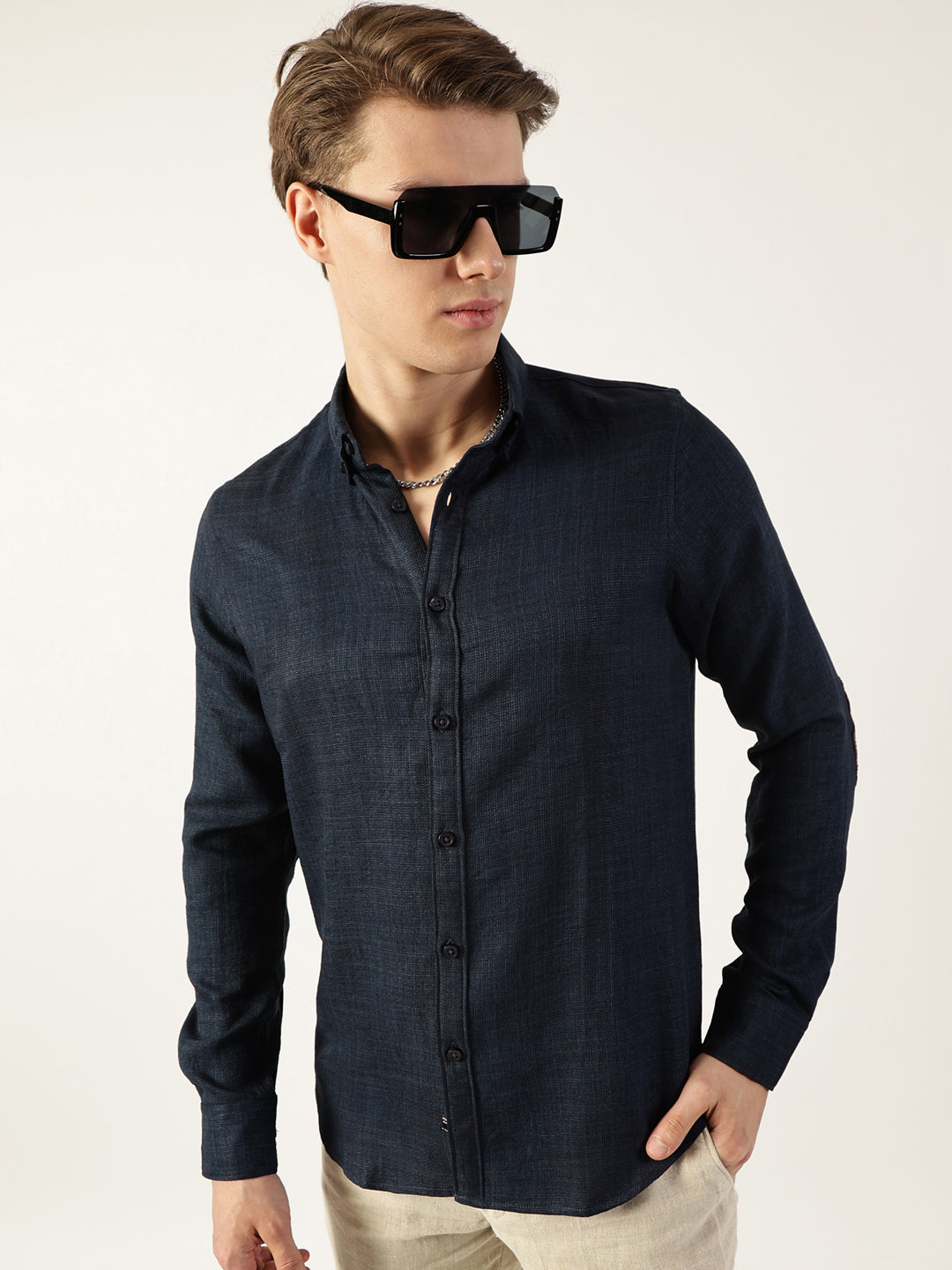 Thomas Scott Men Navy Classic Button-Down Collar Solid Slim Fit Casual Shirt