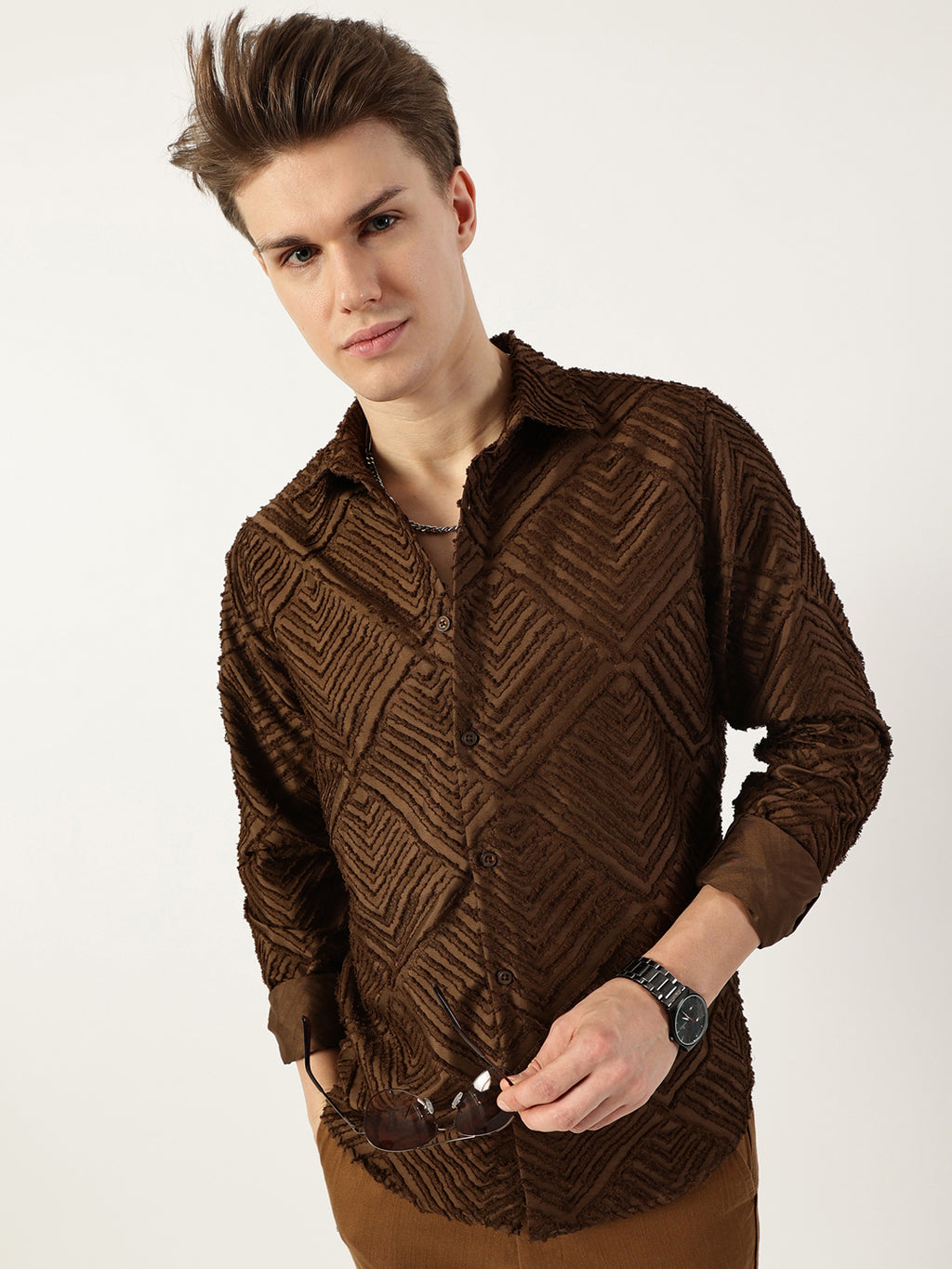 Thomas Scott Men Brown Premium Spread Collar Textured Solid Slim Fit Casual Shirt