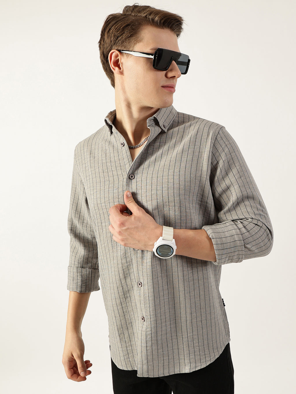 Thomas Scott Men Grey Premium Spread Collar Vertical Striped Slim Fit Casual Shirt