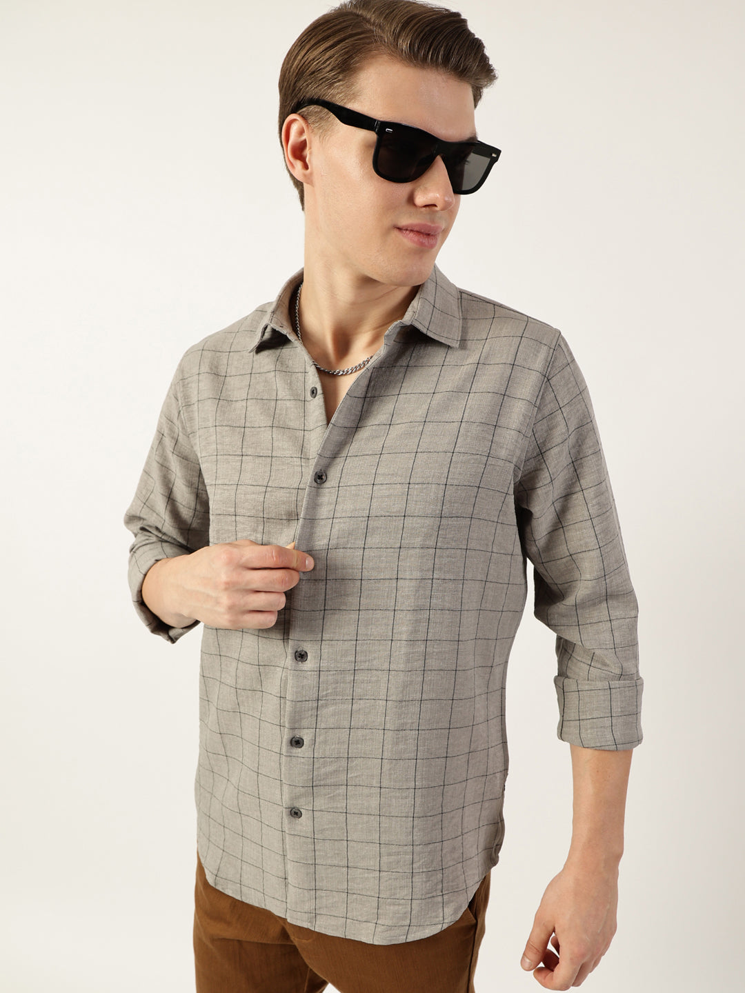 Thomas Scott Men Grey Smart Spread Collar Windowpane Checked Slim Fit Casual Shirt