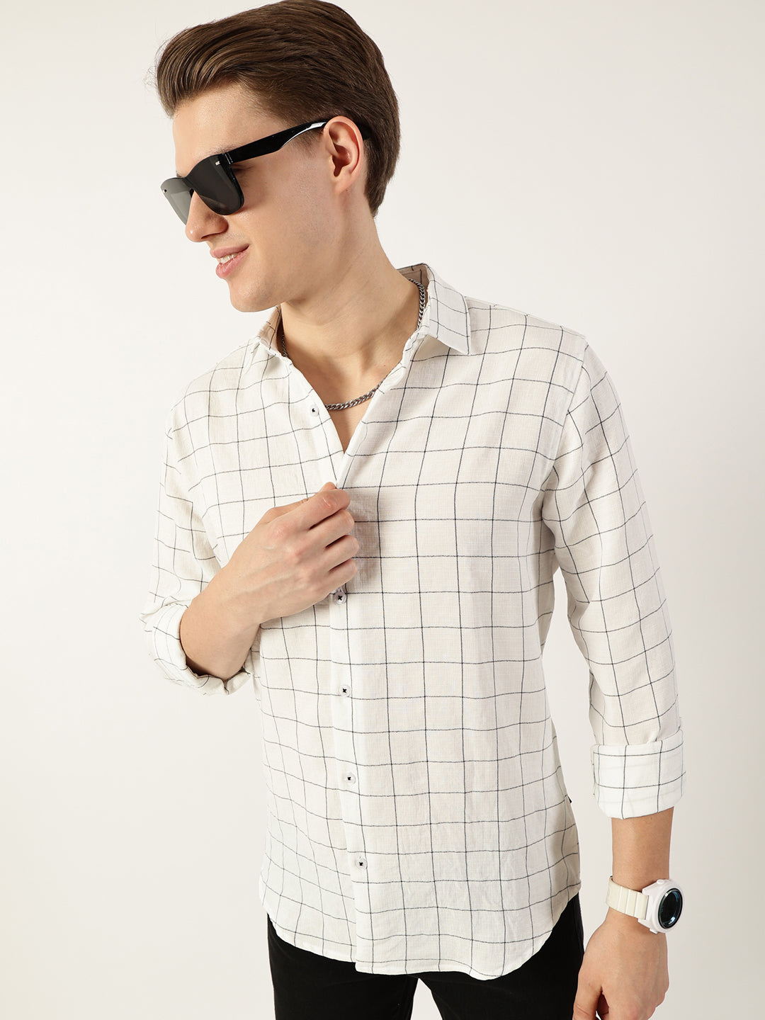 Thomas Scott Men White Smart Spread Collar Windowpane Checked Slim Fit Casual Shirt