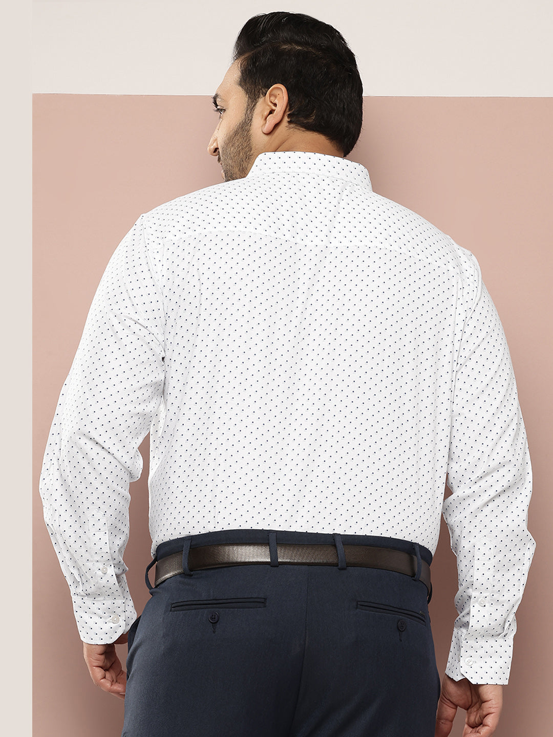 Thomas Scott Men White Plus Size Regular Fit Long Sleeves Polka Dots Printed Formal Shirt