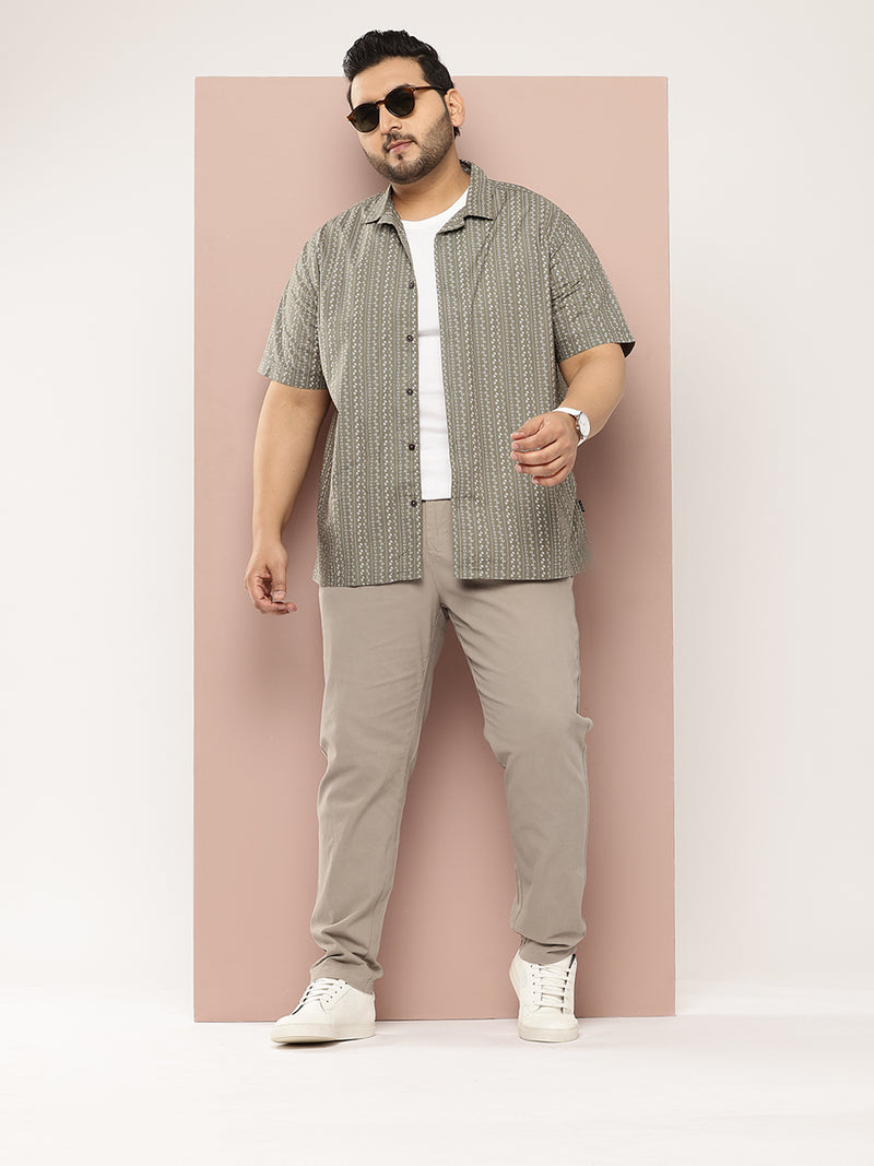 Thomas Scott Men Olive Plus Size Regular Fit Short Sleeves Geometric Printed Casual Shirt