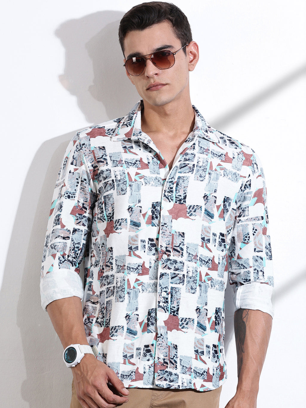 Thomas Scott Men White Slim Fit Long Sleeves Abstract Printed Casual Shirt