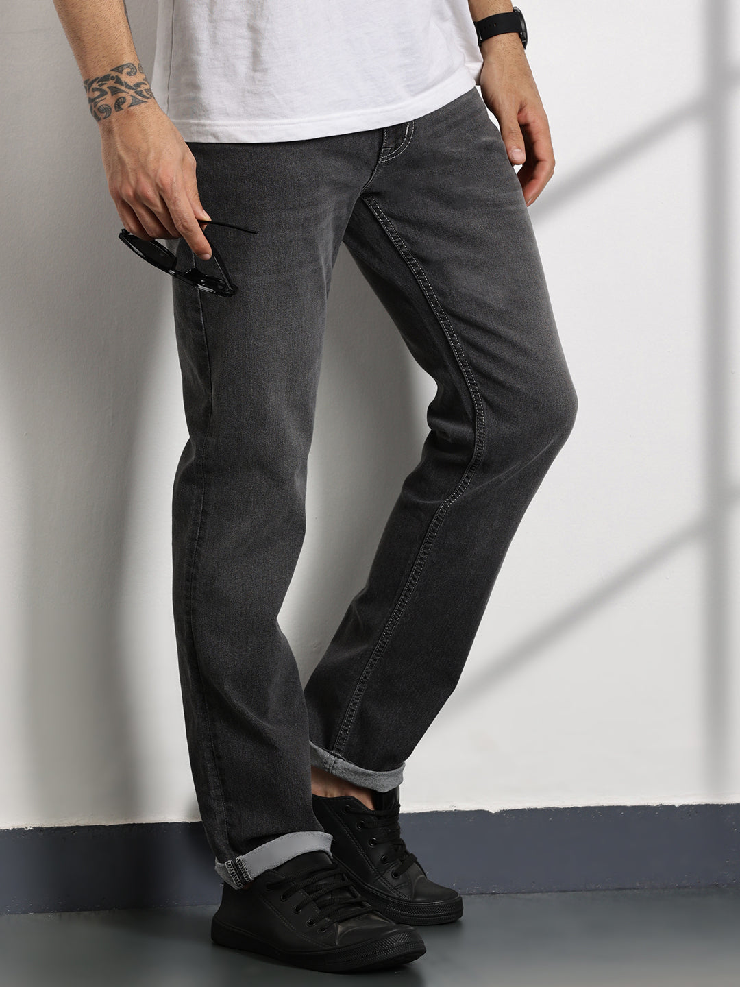DarkGrey Slim Fit Mid-Rise Clean Look Non stretchable Jeans