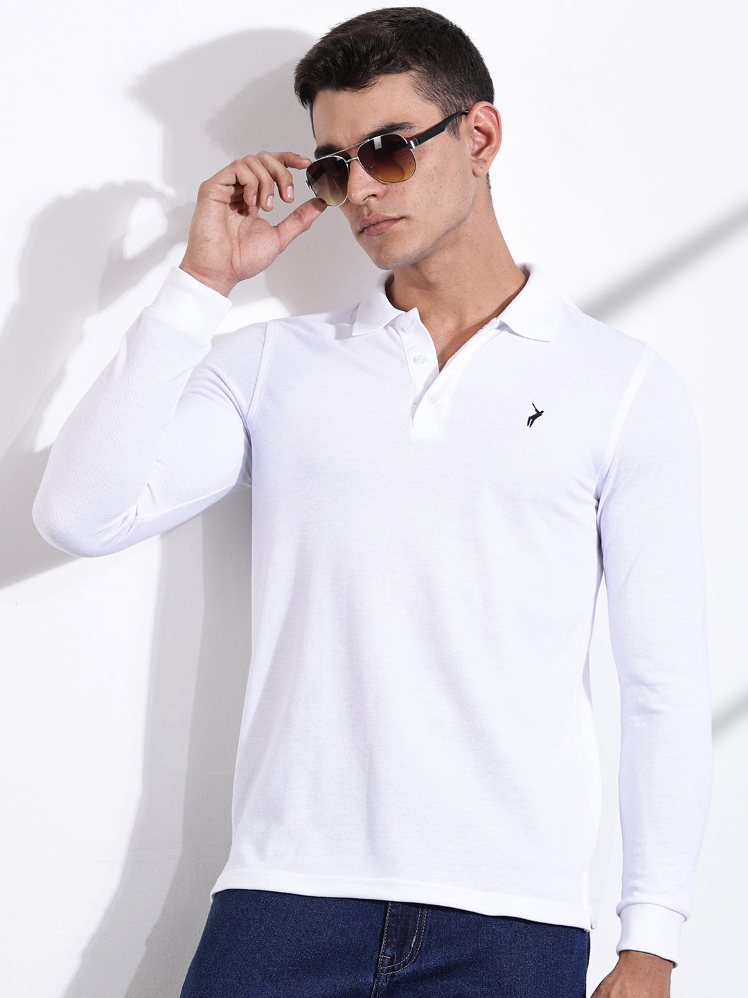 Thomas Scott Men White Solid Polo Collar T-shirt