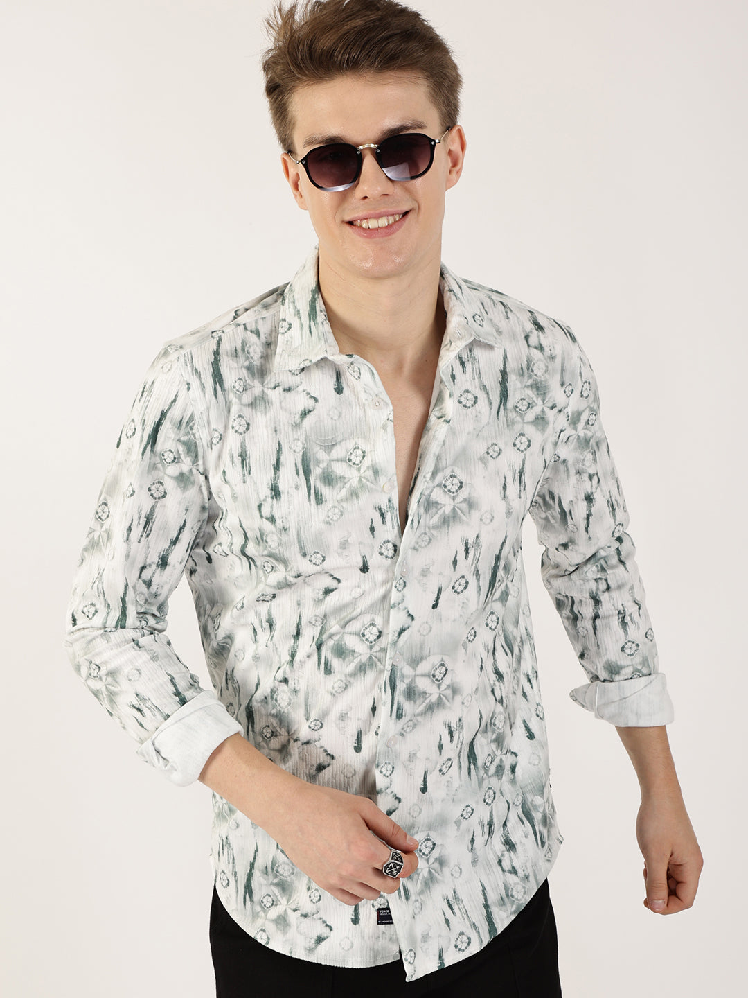 Thomas Scott Men Green Premium Abstract Printed Casual Shirt