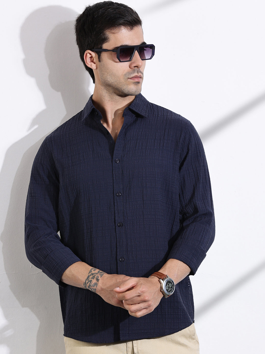 Thomas Scott Men MidBlue Slim Fit Solid Seersucker Casual Shirt