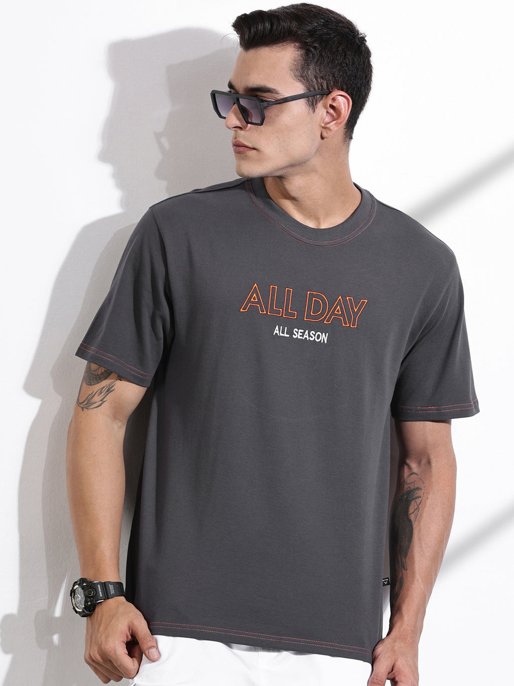 Thomas Scott Men Grey Oversized Typography Print Knit Tshirt