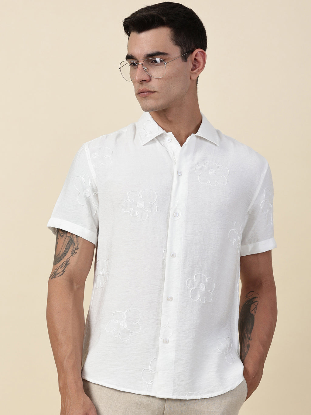 Thomas Scott Men White Regular Fit Short Sleeves Cuban Collar Embroidered Shirt