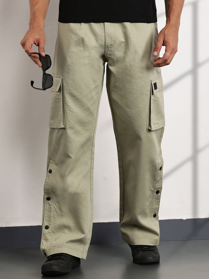 Thomas Scott Men Mint Mid-Rise Relaxed Fit Woven Cargo Trousers
