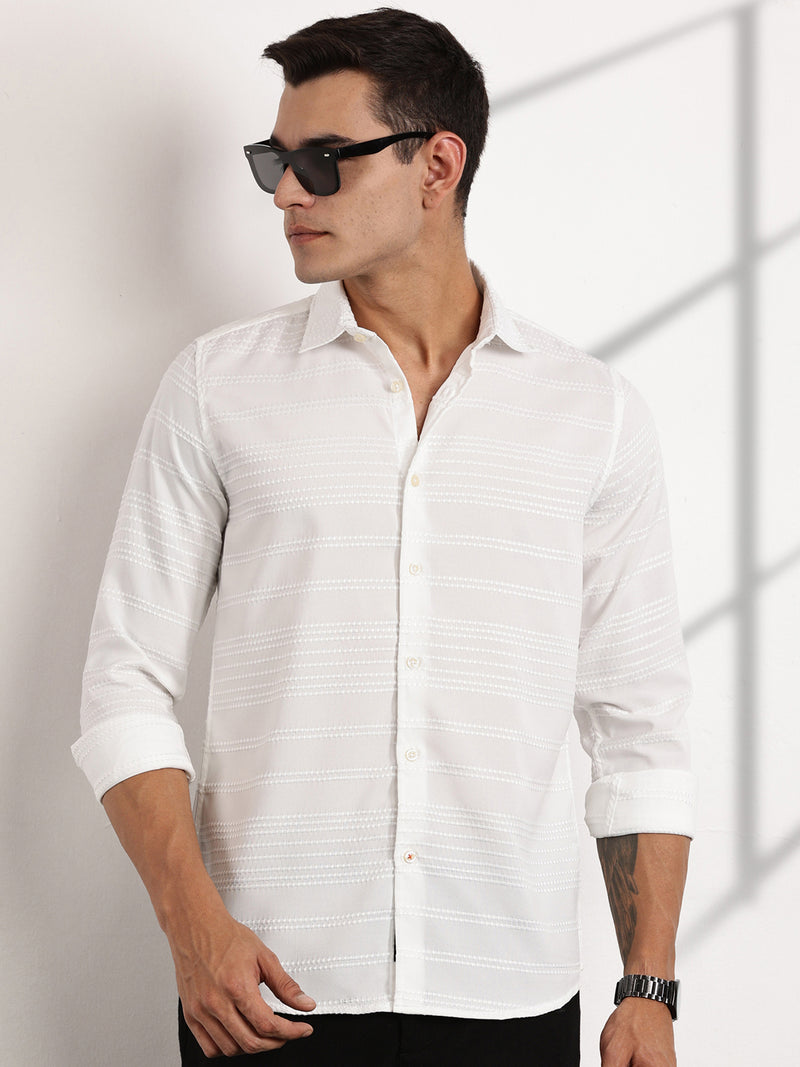 Thomas Scott Men White Slim Fit Cutaway Collar Long Sleeves Self Design Casual Shirt