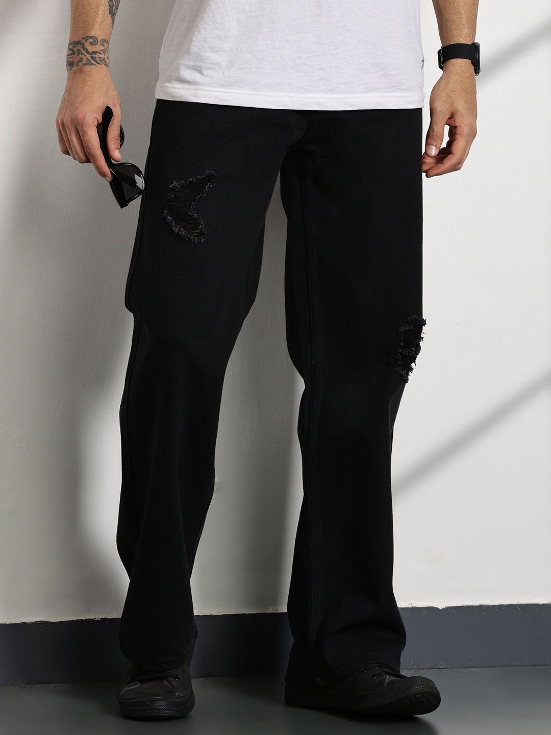 Thomas Scott Men Black Mid-Rise Baggy Fit Cotton Non Stretchable Jeans