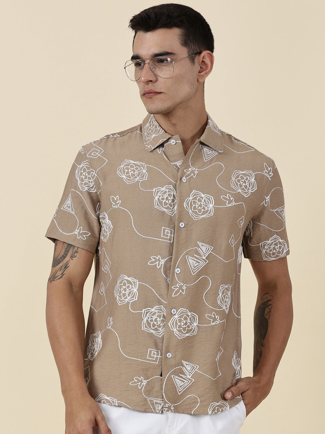 Thomas Scott Men Beige Regular Fit Short Sleeves Spread Collar Embroidered Shirt