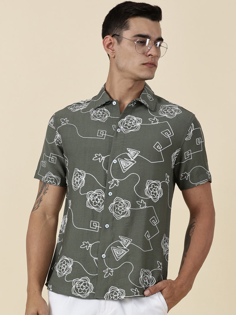Thomas Scott Men Olive Regular Fit Short Sleeves Spread Collar Embroidered Shirt