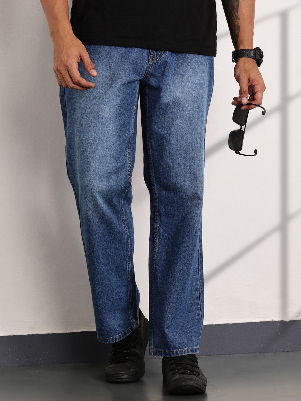 Thomas Scott Men MidBlue Mid-Rise Baggy Fit Cotton Non Stretchable Jeans