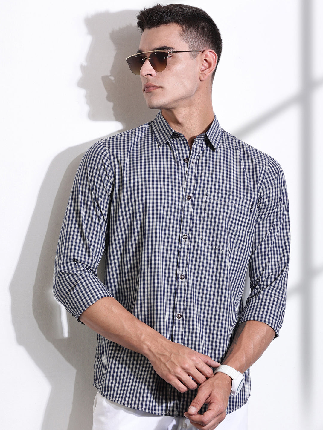 Thomas Scott Men Navy Slim Fit Long Sleeves Gingham Checks Woven Casual Shirt