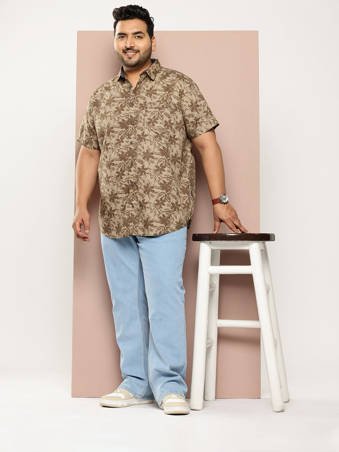 Thomas Scott Men Olive Plus Size Regular Fit Short Sleeves Spread Collar Floral Print Woven Casual Shirt