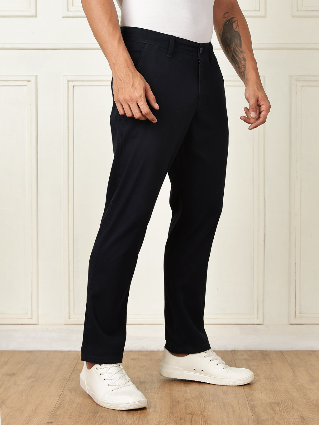 Thomas Scott Men Navy Mid-Rise Straight Fit Solid Woven Chinos Trouser