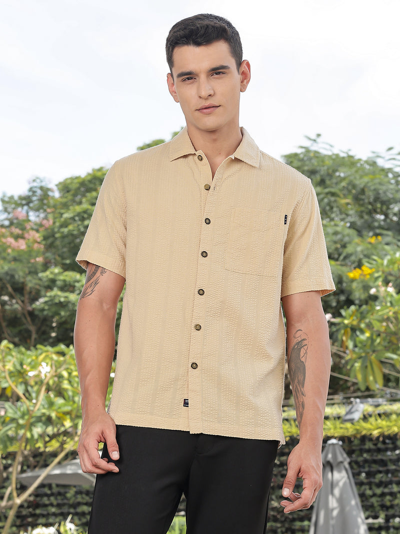 Thomas Scott Men Beige Slim Fit Short Sleeves Self Design Seersucker Shirt
