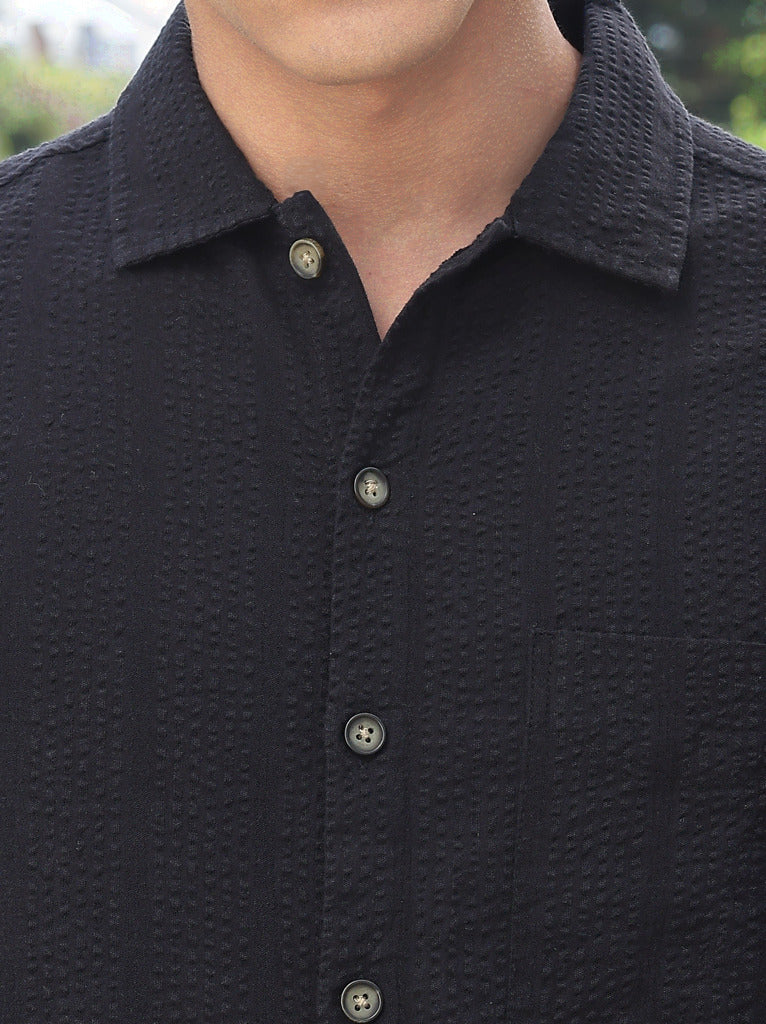 Thomas Scott Men Black Slim Fit Short Sleeves Self Design Seersucker Shirt