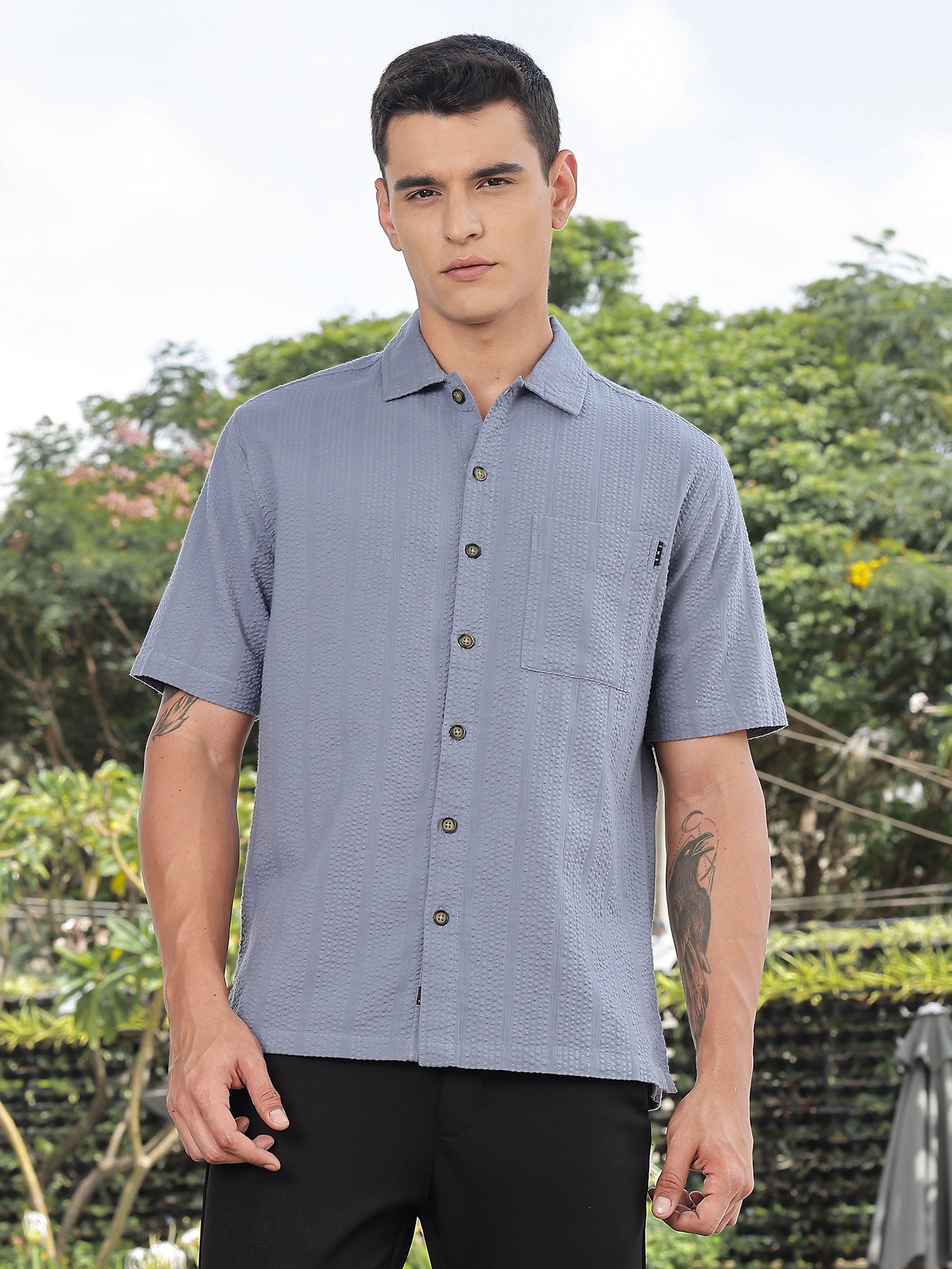 Thomas Scott Men Mid Blue Slim Fit Short Sleeves Self Design Seersucker Shirt