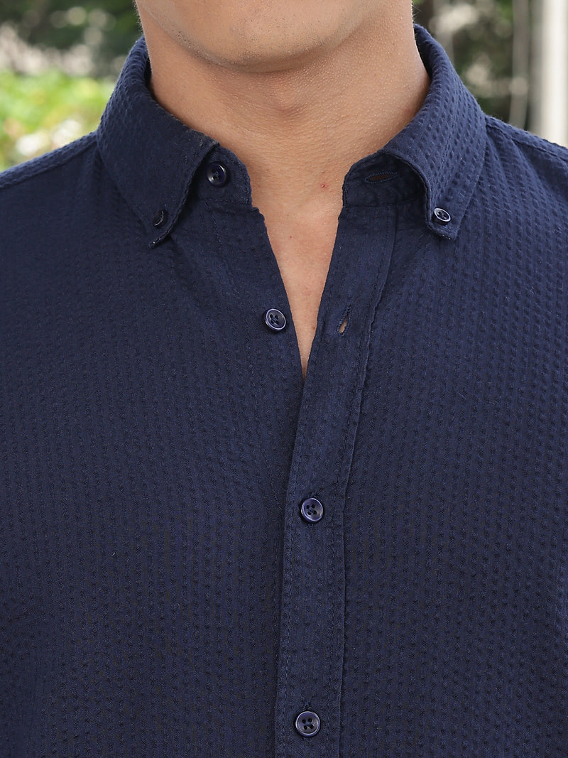 Thomas Scott Men Navy Slim Fit Long Sleeves Button-Down Collar Seersucker Shirt