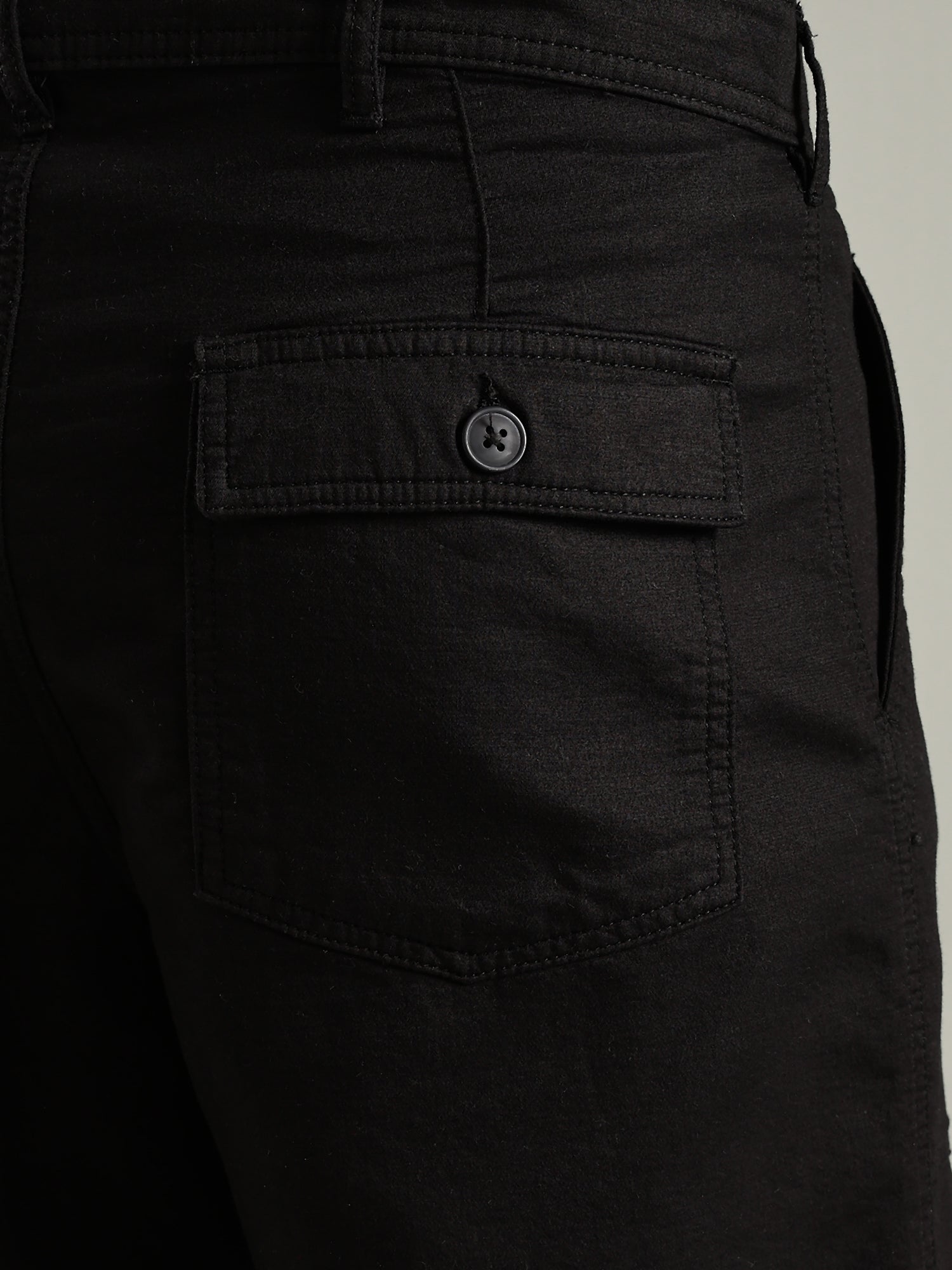 Thomas Scott Men Black Mid-Rise Relaxed Fit Woven Trouser