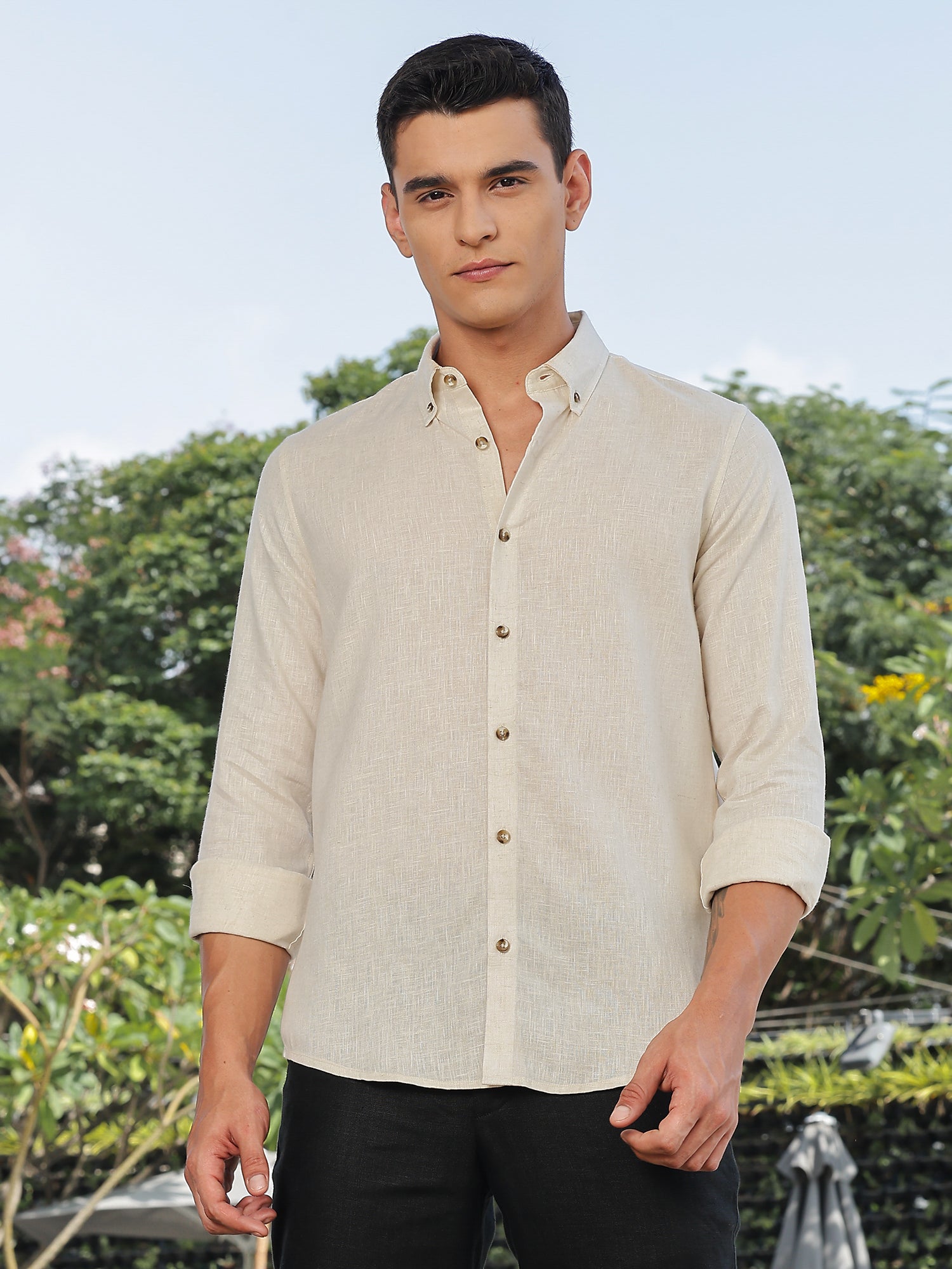 Thomas Scott Men Natural Slim Fit Long Sleeves Button-Down Collar Lyocel Linen Casual Shirt
