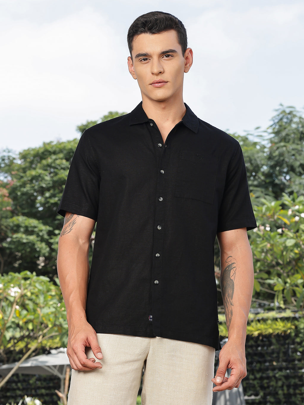 Thomas Scott Men Black Short Sleeves Oversized Cotton Linen Casual Shirt