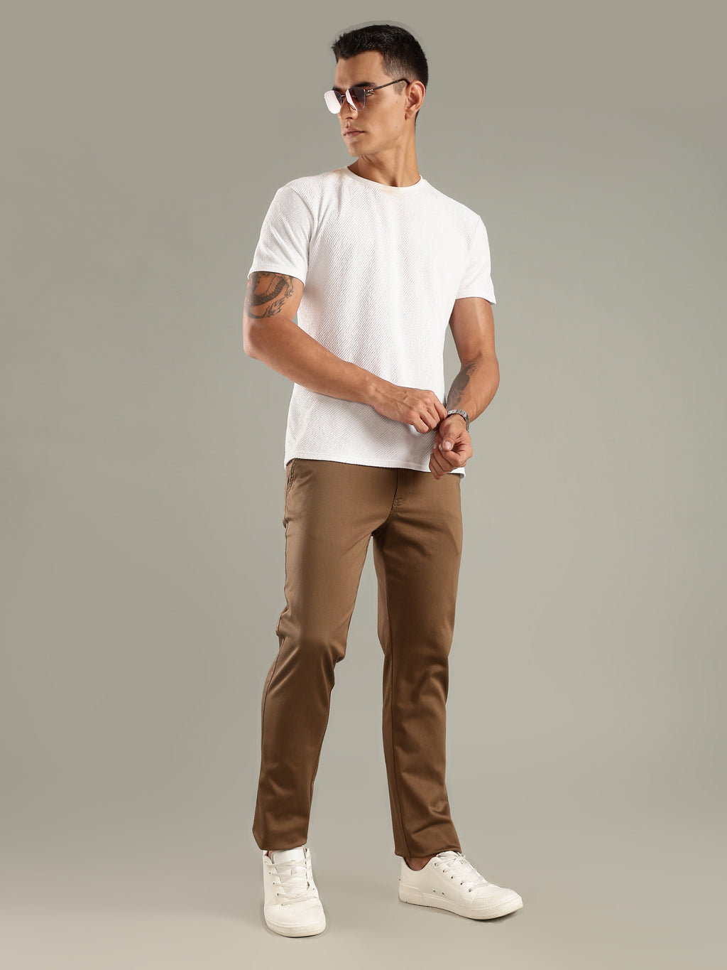 Thomas Scott Men Khaki Straight Fit Mid-Rise Solid Chinos Trouser