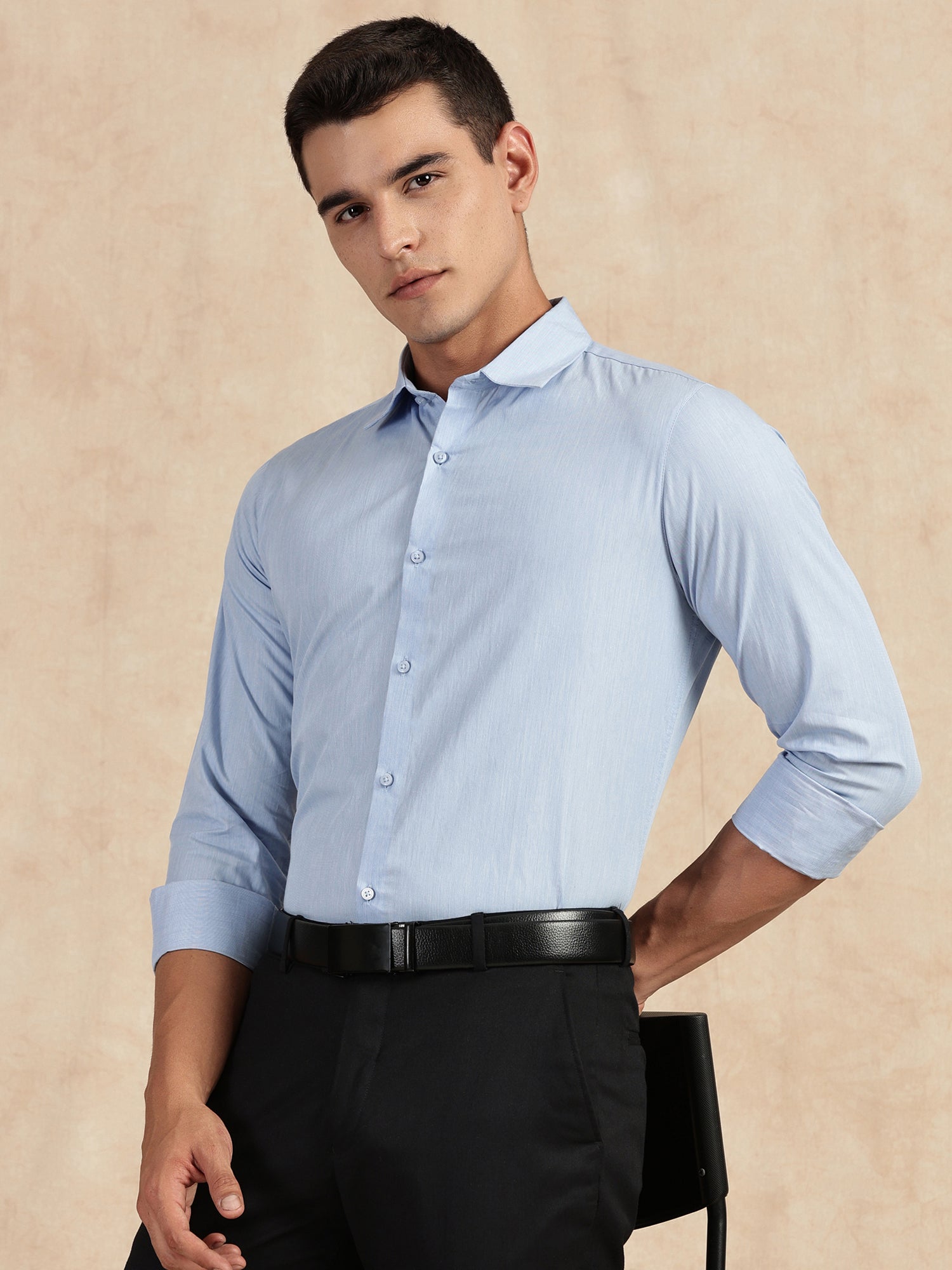 Thomas Scott Men Light Blue Slim Fit Long Sleeves Button-Down Collar Solid Filafil Formal Shirt
