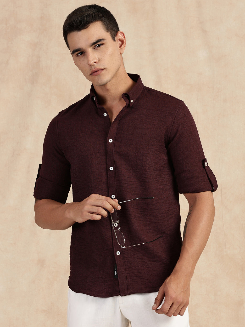 Thomas Scott Men Wine Slim Fit Long Sleeves Button-Down Collar Polyester Casual Shirt
