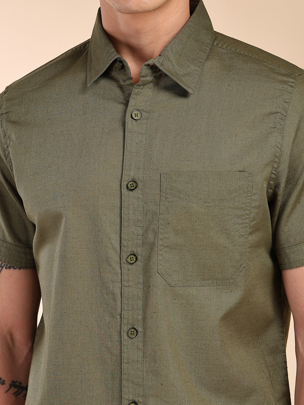 Thomas Scott Men Olive Regular Fit Short Sleeves Spread Collar Linen Casual Shirt