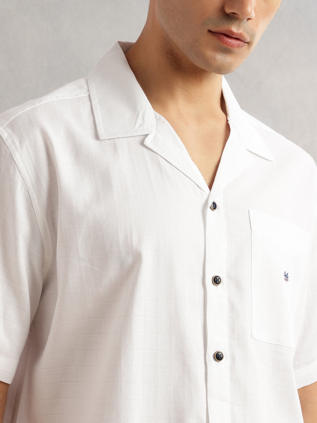 Thomas Scott Men White Oversized Fit Short Sleeves Cuban Collar Gingham Checks 100% Cotton Casual Shirt
