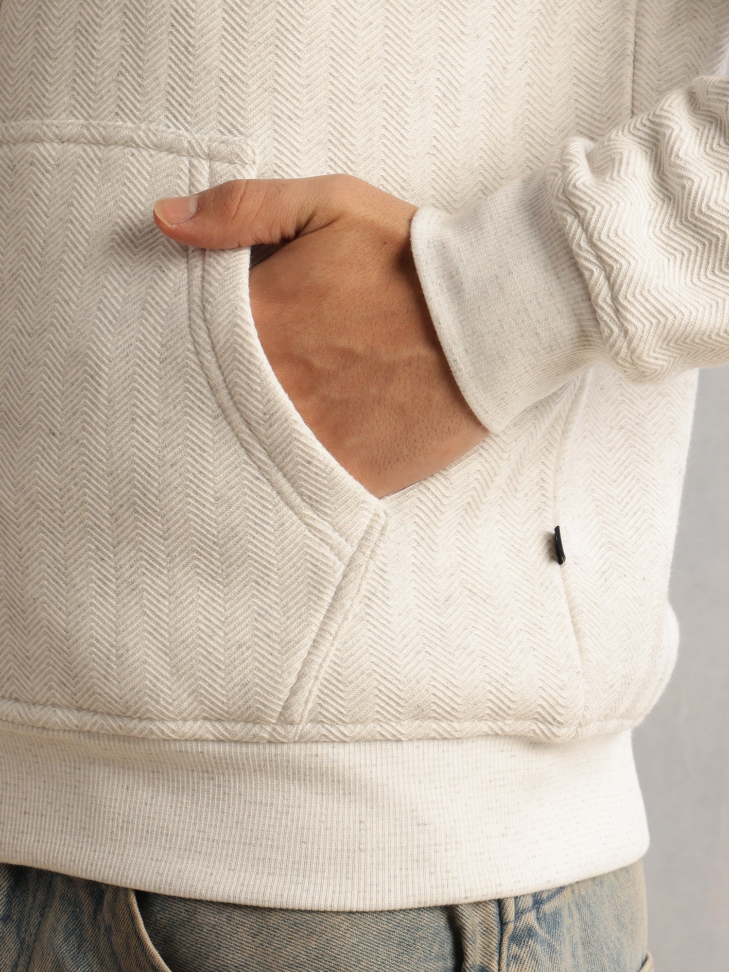 Thomas Scott Men White Regular Fit Long Sleeves 2 Pockets Front-Open Knitted Hooded Sweatshirt